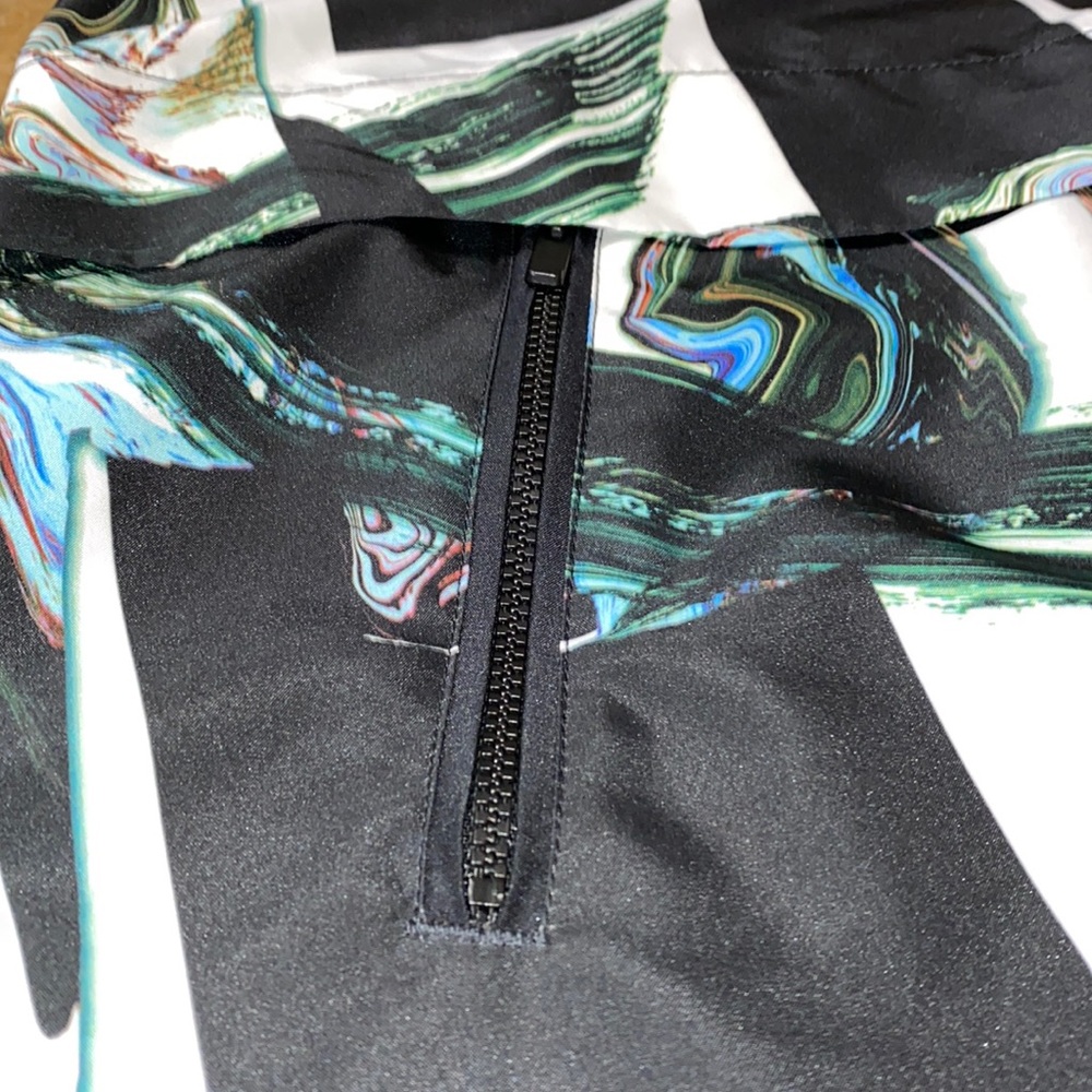 Nike Jacket - Picture 5 of 8